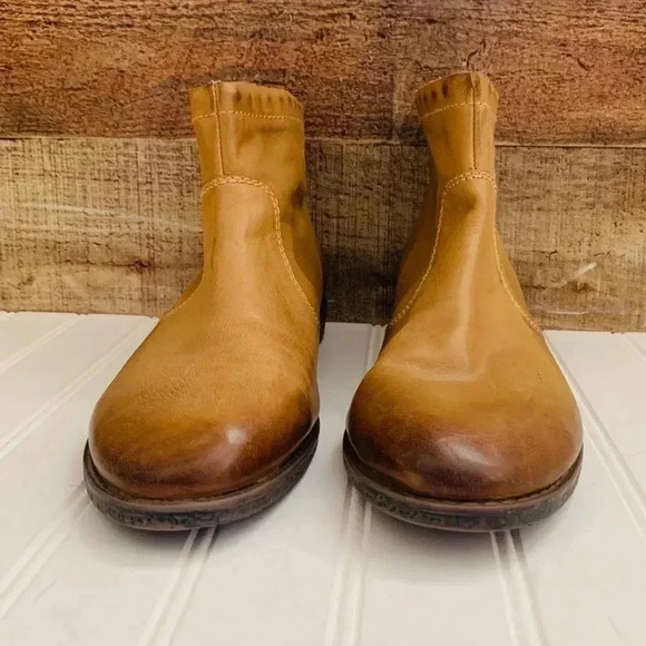 OTBT tilton booties  - Picture 3 of 8
